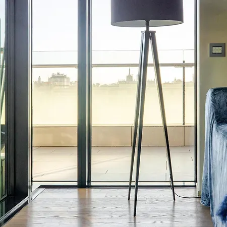 Skyline Duomo View Apartment Milan